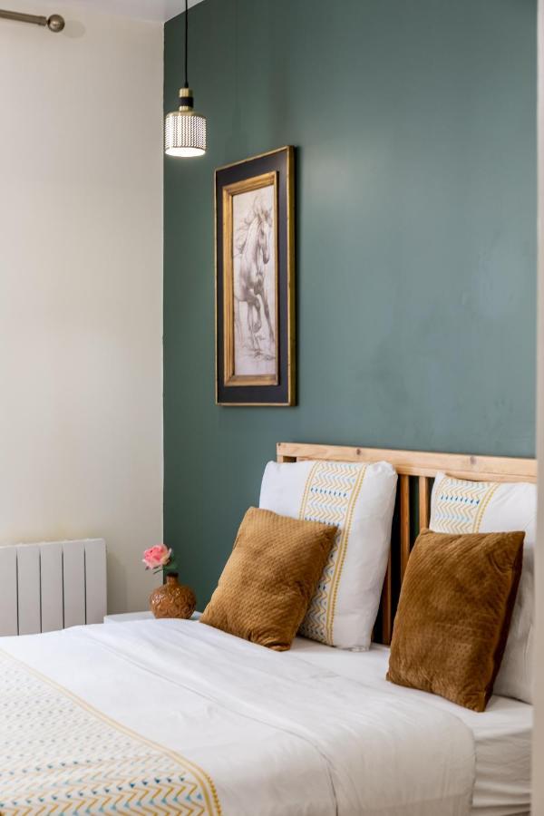 Staylib - Appartement 2 Pieces Aux Portes De Paris Сент-Уен Екстериор снимка